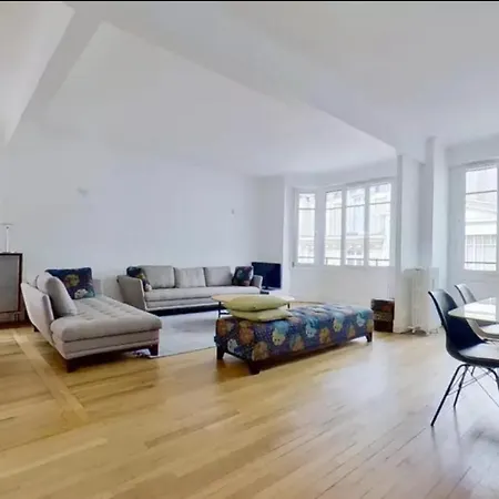 Bel Appartement T4 Apartment